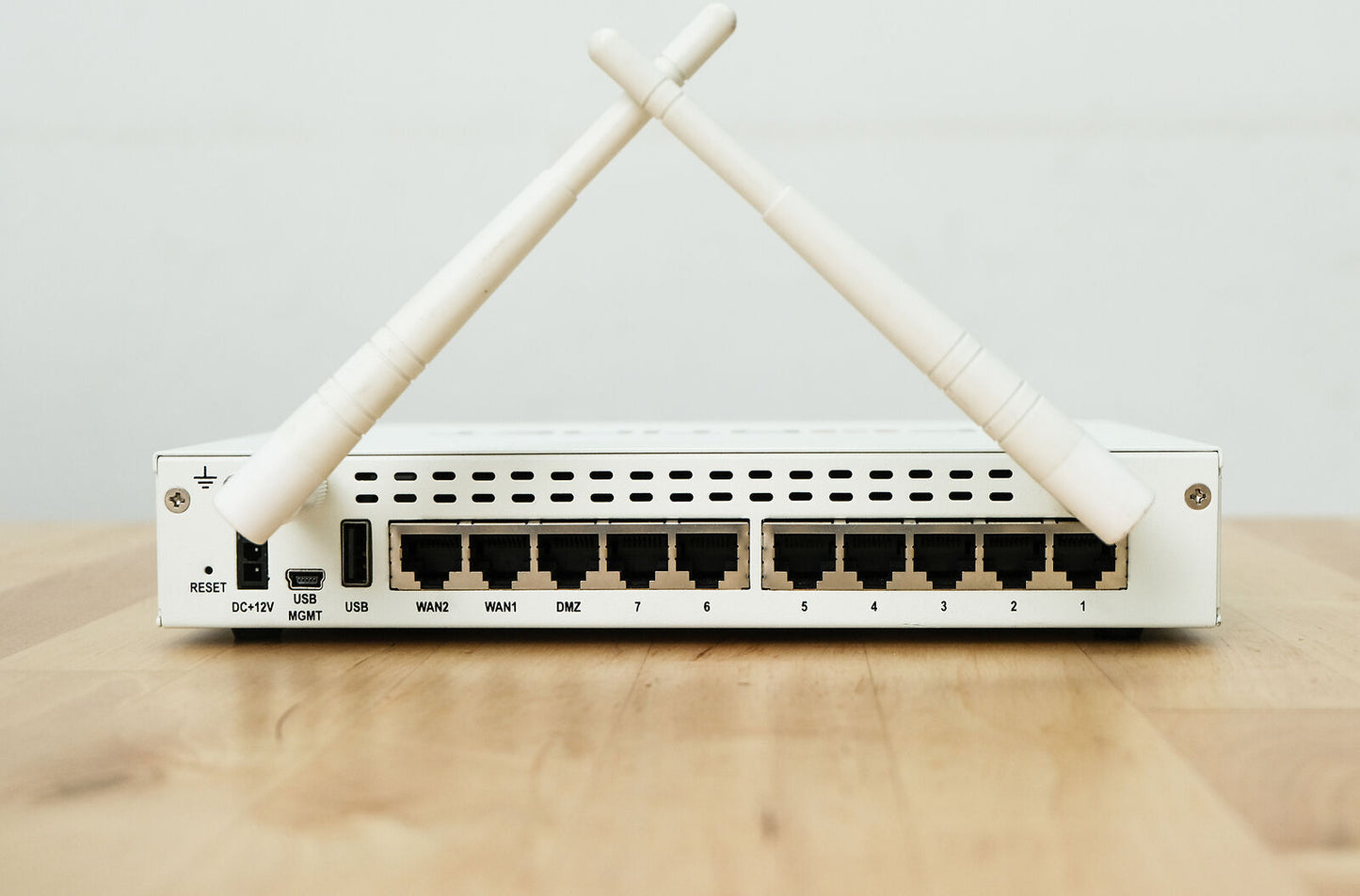 Fortinet FortiWiFi 60D Firewall, VPN Router