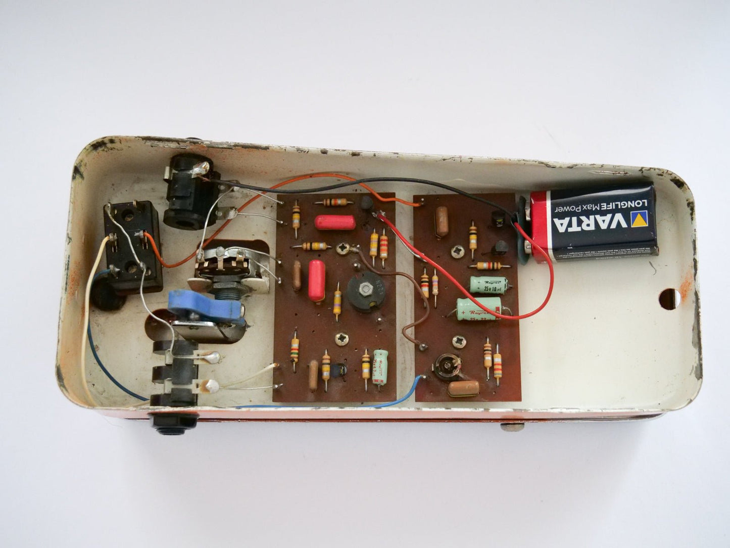 Colorsound Wah+Fuzz Gitarrenpedal - Shopelektronik.at
