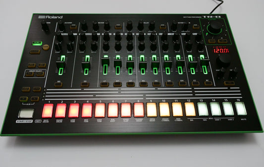 Roland TR-08 Rhythm Performer, Drum mashine